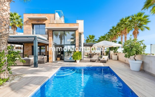 Detached villa - Resale - Orihuela - Cabo Roig