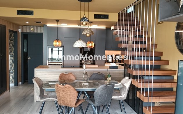 Detached villa - Resale - Orihuela Costa - Cabo roig - La Zenia