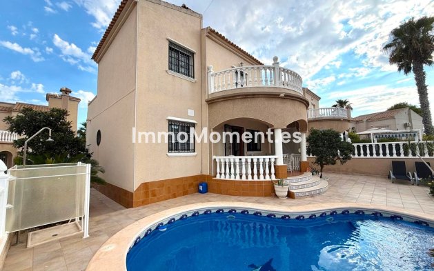 Detached villa - Resale - Orihuela Costa - Orihuela Costa