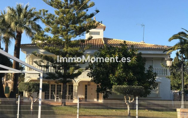 Detached villa - Resale - Orihuela Costa - Orihuela Costa