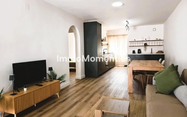 Detached villa - Resale - Orihuela - La Regia