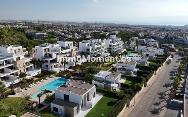 Detached villa - Resale - Orihuela - Los Dolses
