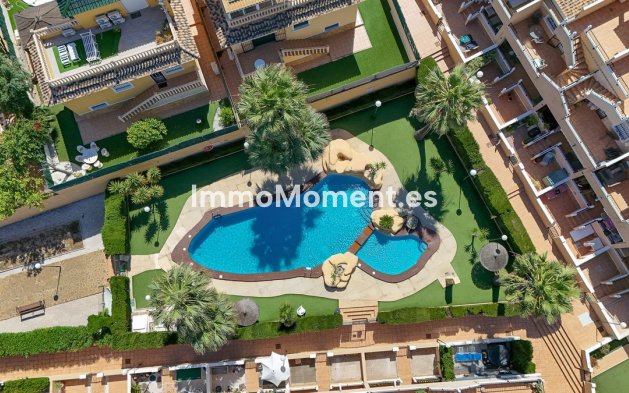 Detached villa - Resale - Orihuela - Orihuela Costa