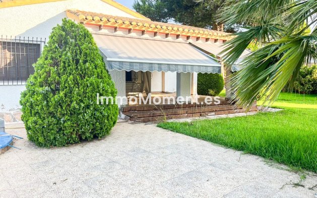 Detached villa - Resale - Orihuela - Punta Prima