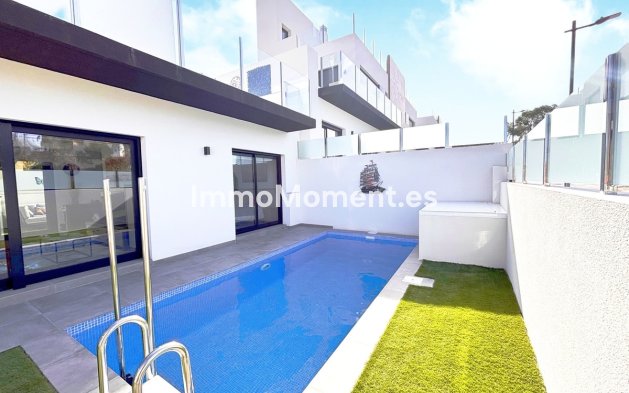 Detached villa - Resale - Orihuela - Villamartin