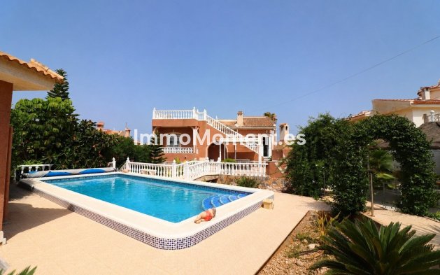 Detached villa - Resale - Rojales - Ciudad Quesada