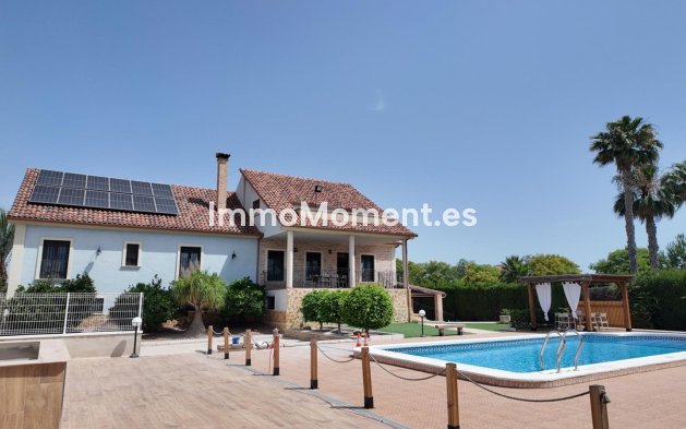 Detached villa - Resale - San Isidro - San Isidro Centro
