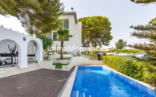 Detached villa - Resale - Torrevieja - Los Balcones - Los Altos del Edén