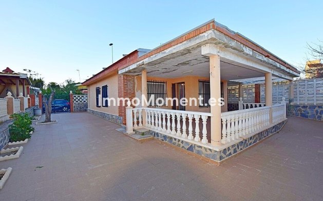 Detached villa - Resale - Torrevieja - Torrevieja Centro