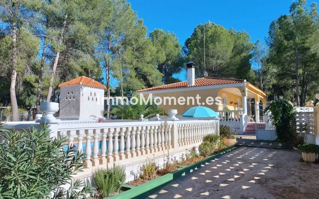 Detached villa - Resale - Yecla - Yecla Centro