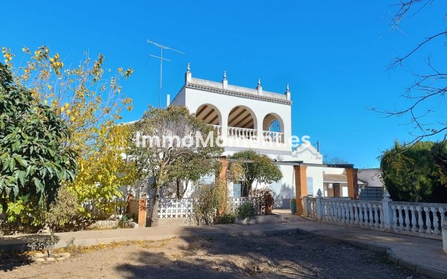 Detached villa - Resale - Yecla - Yecla Centro