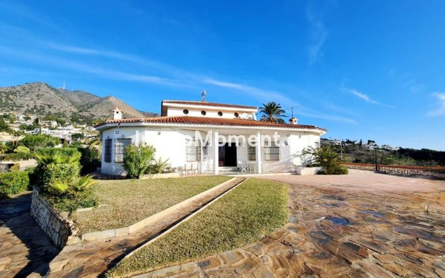 Freistehende Villa - Wiederverkauf - Benalmadena - Benalmadena Centro