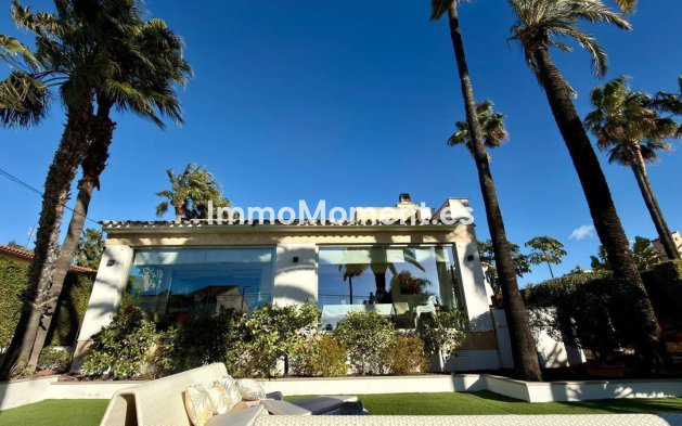 Freistehende Villa - Wiederverkauf - Benidorm - Benidorm Centro