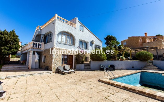 Freistehende Villa - Wiederverkauf - Calpe - Calpe Centro