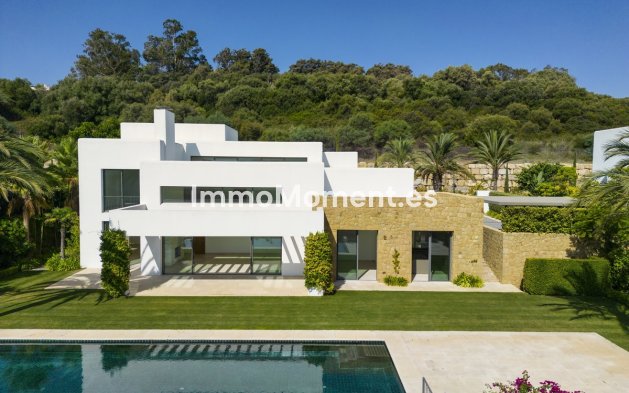 Freistehende Villa - Wiederverkauf - Casares - Casares Centro
