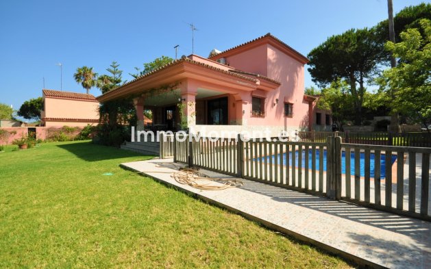 Freistehende Villa - Wiederverkauf - Casares - RSO-30648