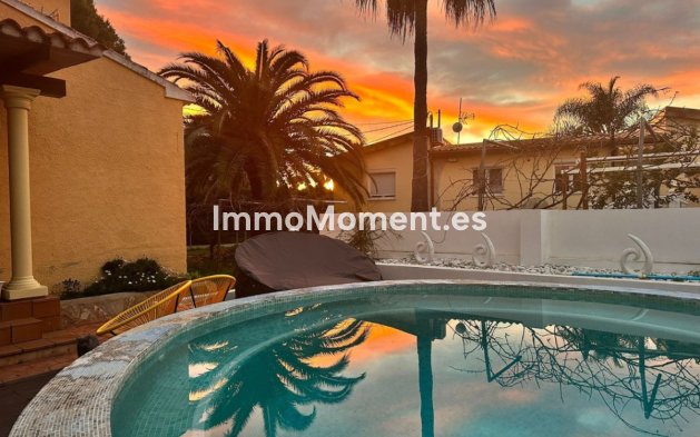 Freistehende Villa - Wiederverkauf - Denia - Denia Centro