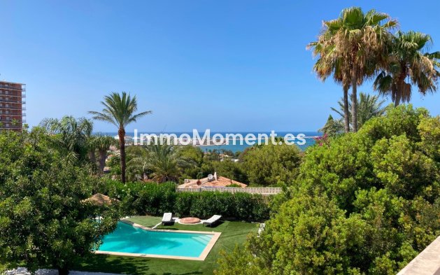 Freistehende Villa - Wiederverkauf - Denia - Denia Centro