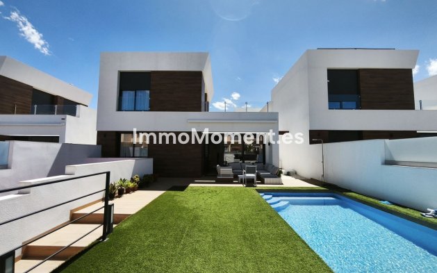 Freistehende Villa - Wiederverkauf - El Campello - Campello - El Campello Centro