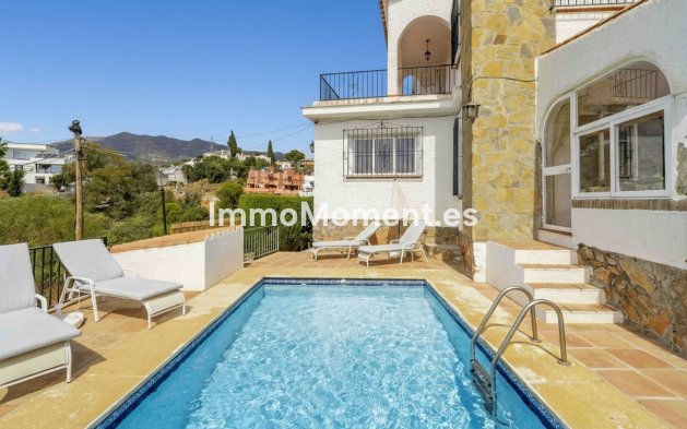 Freistehende Villa - Wiederverkauf - Fuengirola - Fuengirola Centro
