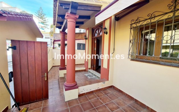 Freistehende Villa - Wiederverkauf - Fuengirola - Fuengirola Centro
