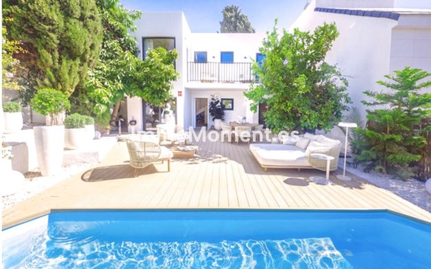 Freistehende Villa - Wiederverkauf - Fuengirola - Los Pacos