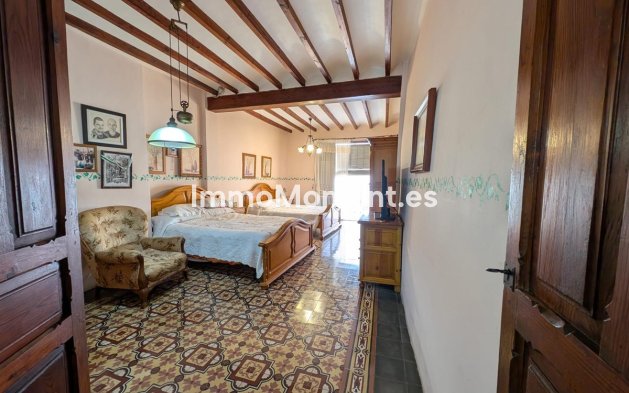 Freistehende Villa - Wiederverkauf - La Nucía - La Nucia Centro