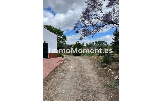 Freistehende Villa - Wiederverkauf - Málaga - Campanillas