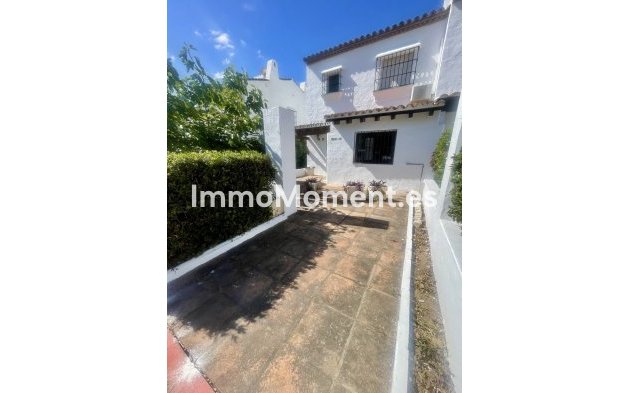 Freistehende Villa - Wiederverkauf - Manilva - La Duquesa