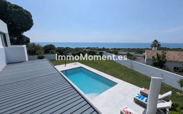 Freistehende Villa - Wiederverkauf - Marbella - Cabopino