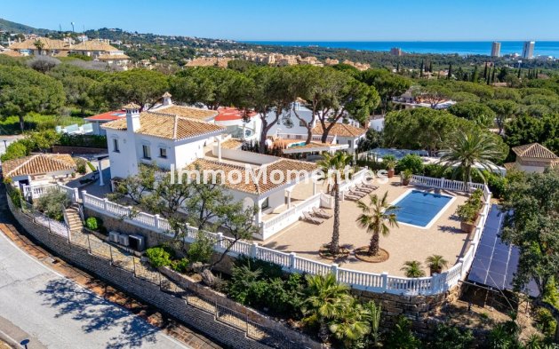 Freistehende Villa - Wiederverkauf - Marbella - Elviria