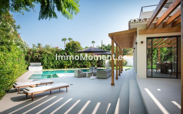 Freistehende Villa - Wiederverkauf - Marbella - Guadalmina Baja