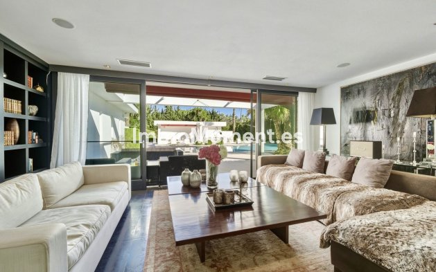 Freistehende Villa - Wiederverkauf - Marbella - Guadalmina Baja