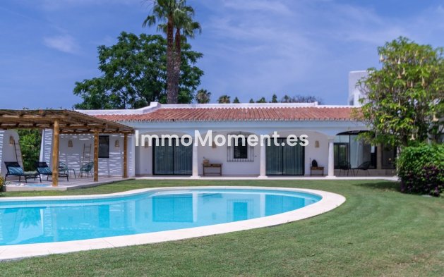 Freistehende Villa - Wiederverkauf - Marbella - Guadalmina Baja