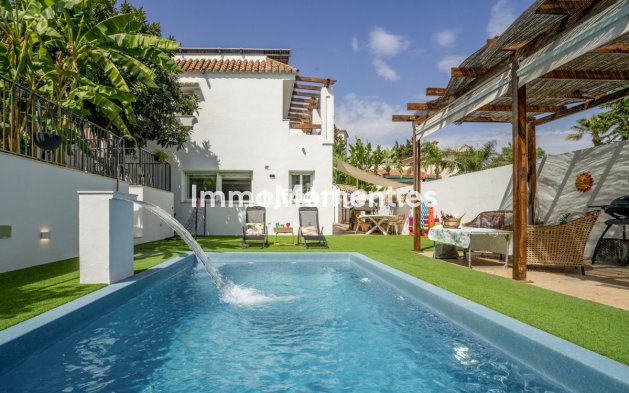 Freistehende Villa - Wiederverkauf - Marbella - La Campana