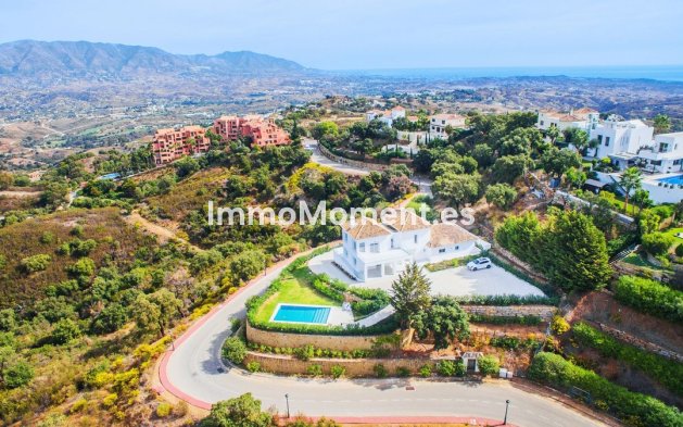 Freistehende Villa - Wiederverkauf - Marbella - La Mairena