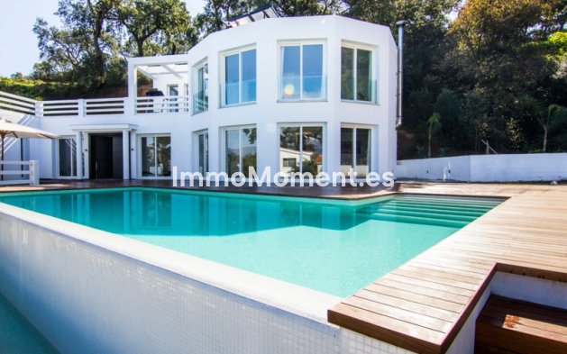 Freistehende Villa - Wiederverkauf - Marbella - La Mairena