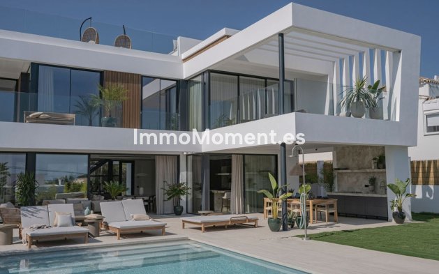 Freistehende Villa - Wiederverkauf - Marbella - Marbesa