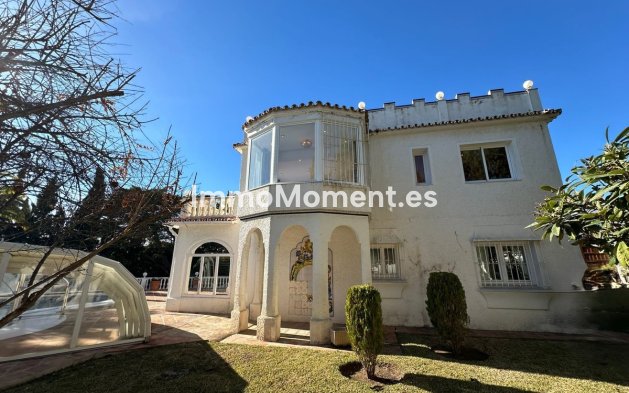 Freistehende Villa - Wiederverkauf - Marbella - Marbesa