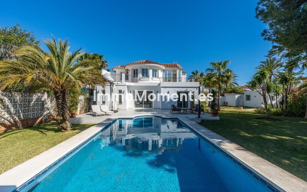 Freistehende Villa - Wiederverkauf - Marbella - Marbesa