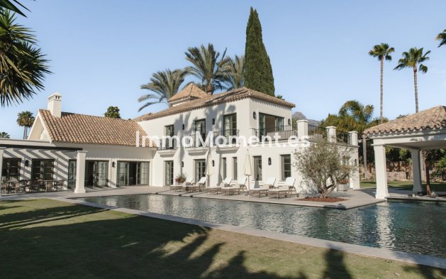 Freistehende Villa - Wiederverkauf - Marbella - Nueva Andalucía