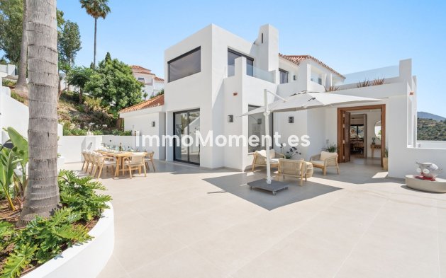 Freistehende Villa - Wiederverkauf - Marbella - Nueva Andalucía