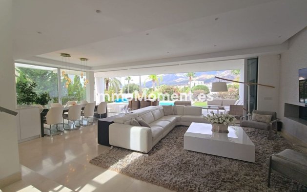 Freistehende Villa - Wiederverkauf - Marbella - Río Real