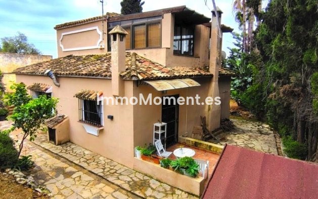 Freistehende Villa - Wiederverkauf - Marbella - Río Real
