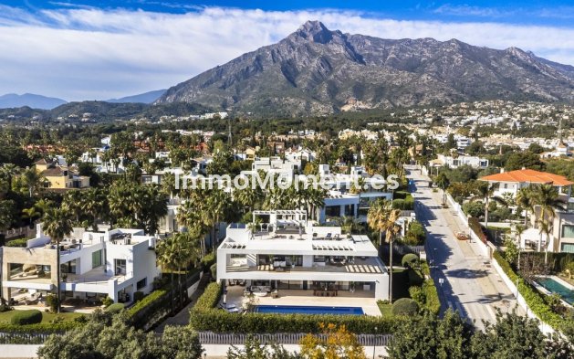 Freistehende Villa - Wiederverkauf - Marbella - The Golden Mile