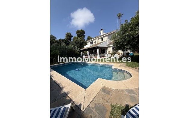 Freistehende Villa - Wiederverkauf - Mijas Costa - Calahonda