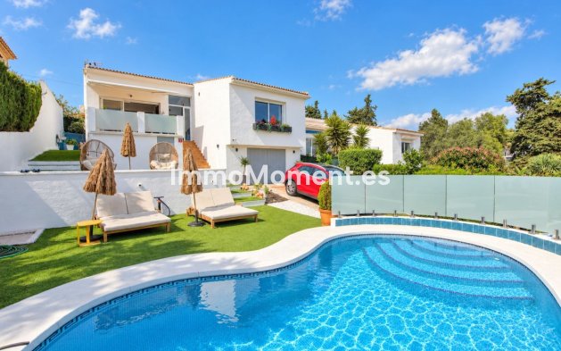 Freistehende Villa - Wiederverkauf - Mijas Costa - El Chaparral