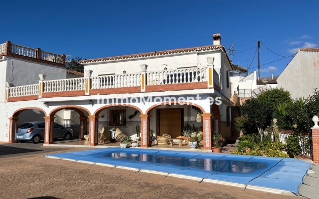 Freistehende Villa - Wiederverkauf - Mijas - Mijas Centro