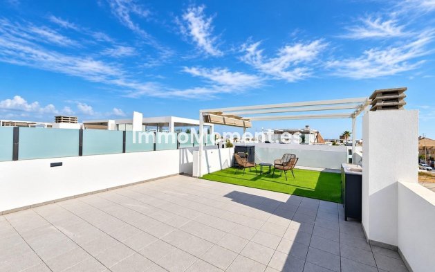 Freistehende Villa - Wiederverkauf - Orihuela Costa - Punta Prima