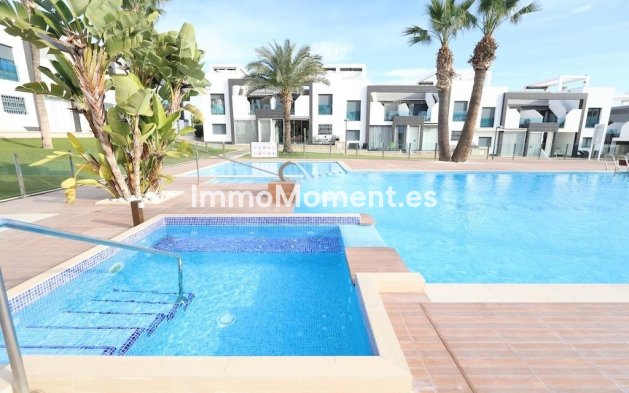 Freistehende Villa - Wiederverkauf - Orihuela - La Zenia